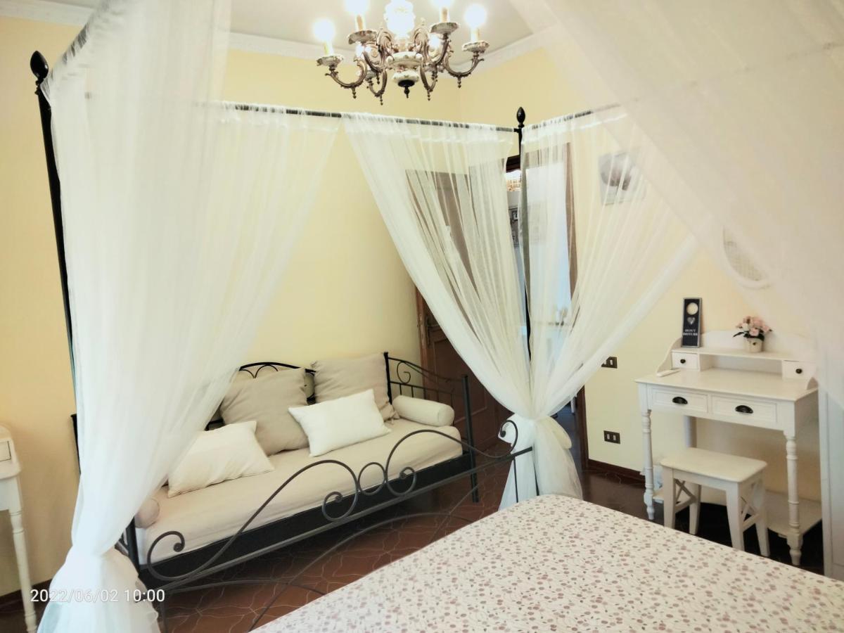 B&B Le Mi' Cocche คาปานโนริ ภายนอก รูปภาพ
