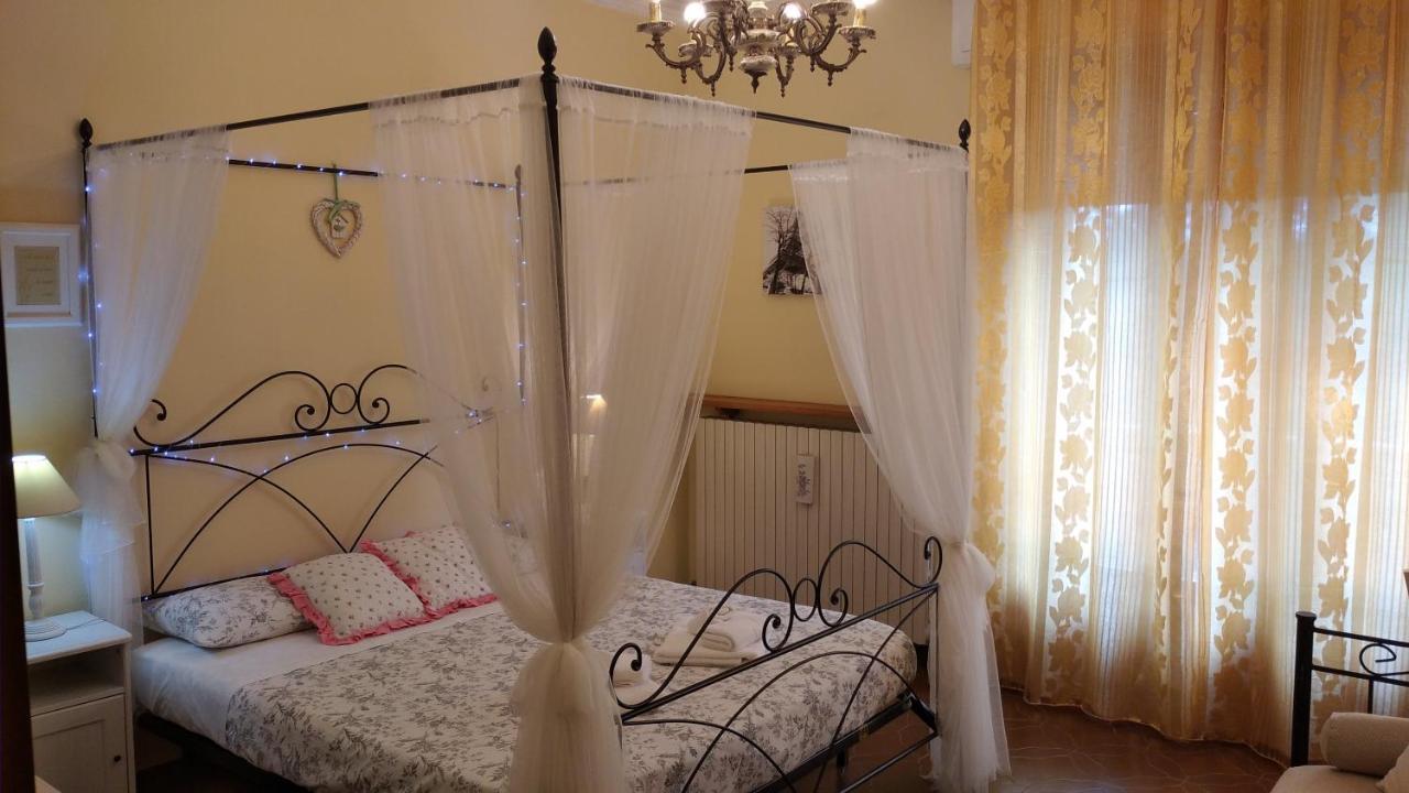 B&B Le Mi' Cocche คาปานโนริ ภายนอก รูปภาพ
