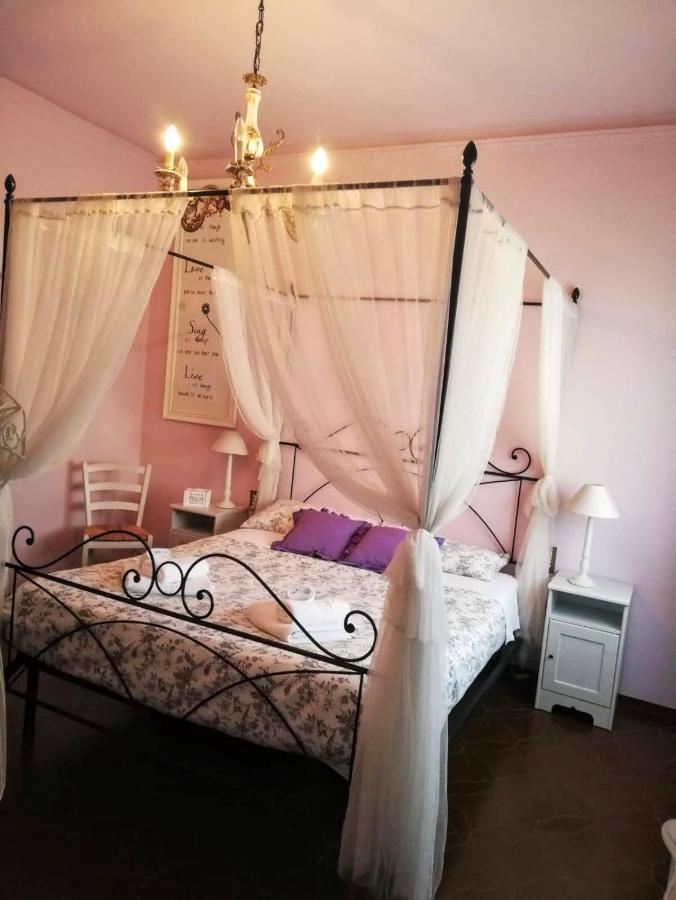 B&B Le Mi' Cocche คาปานโนริ ภายนอก รูปภาพ