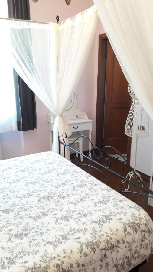 B&B Le Mi' Cocche คาปานโนริ ภายนอก รูปภาพ